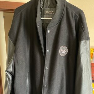 Brand new 3xl black leather Lettermans jacket